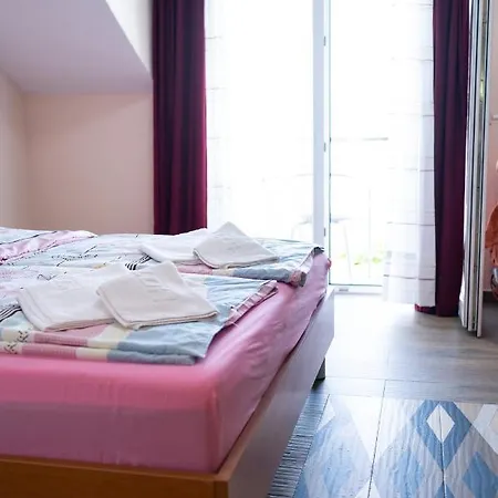 Hotel Holiday-m Ohrid