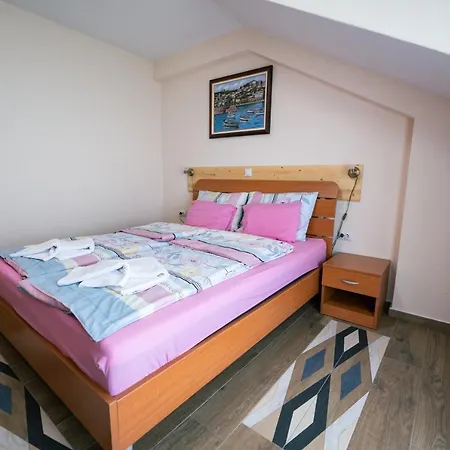 Holiday-m Ohrid