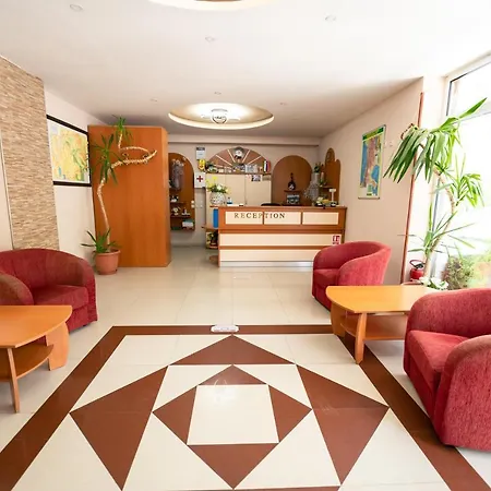Holiday-m 3* Ohrid