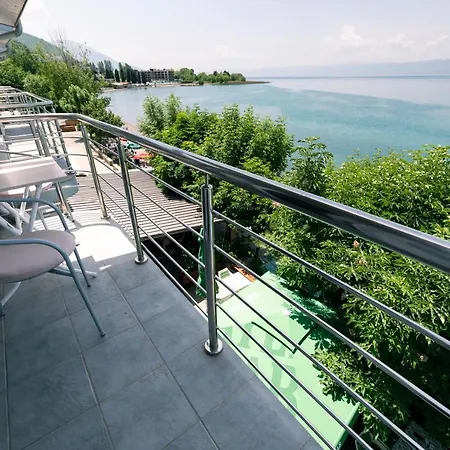 Holiday-m Hotel